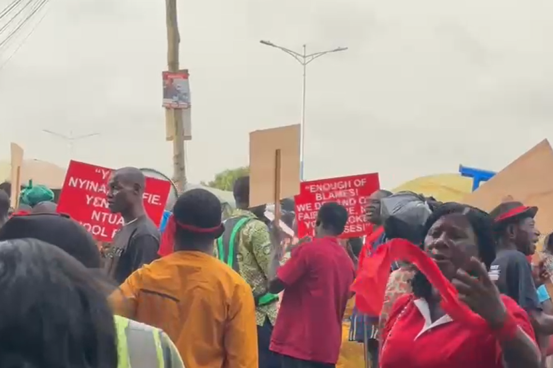 A Bitter Harvest: Cocoa Farmers Storm COCOBOD HQ Over "Price Reset" and Arrears