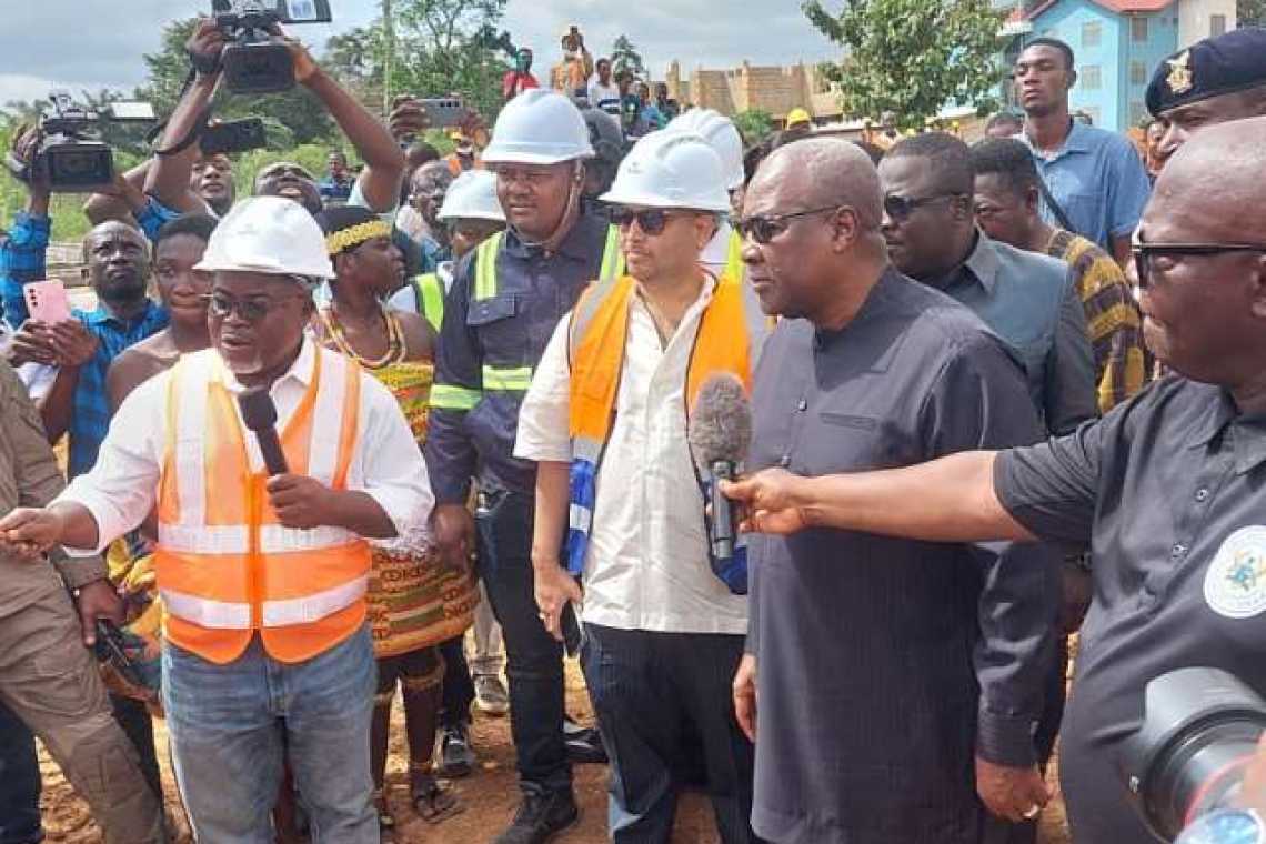 President Mahama Pushes for Completion of Sunyani SHS Science Blocks to End Double-Track