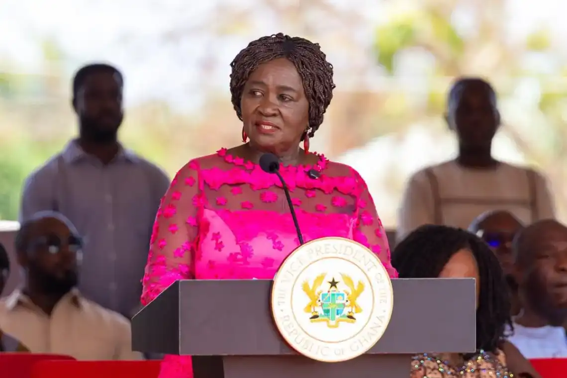 Vice President Calls for Chieftaincy-Government Synergy at Krachiwura’s 25th Anniversary